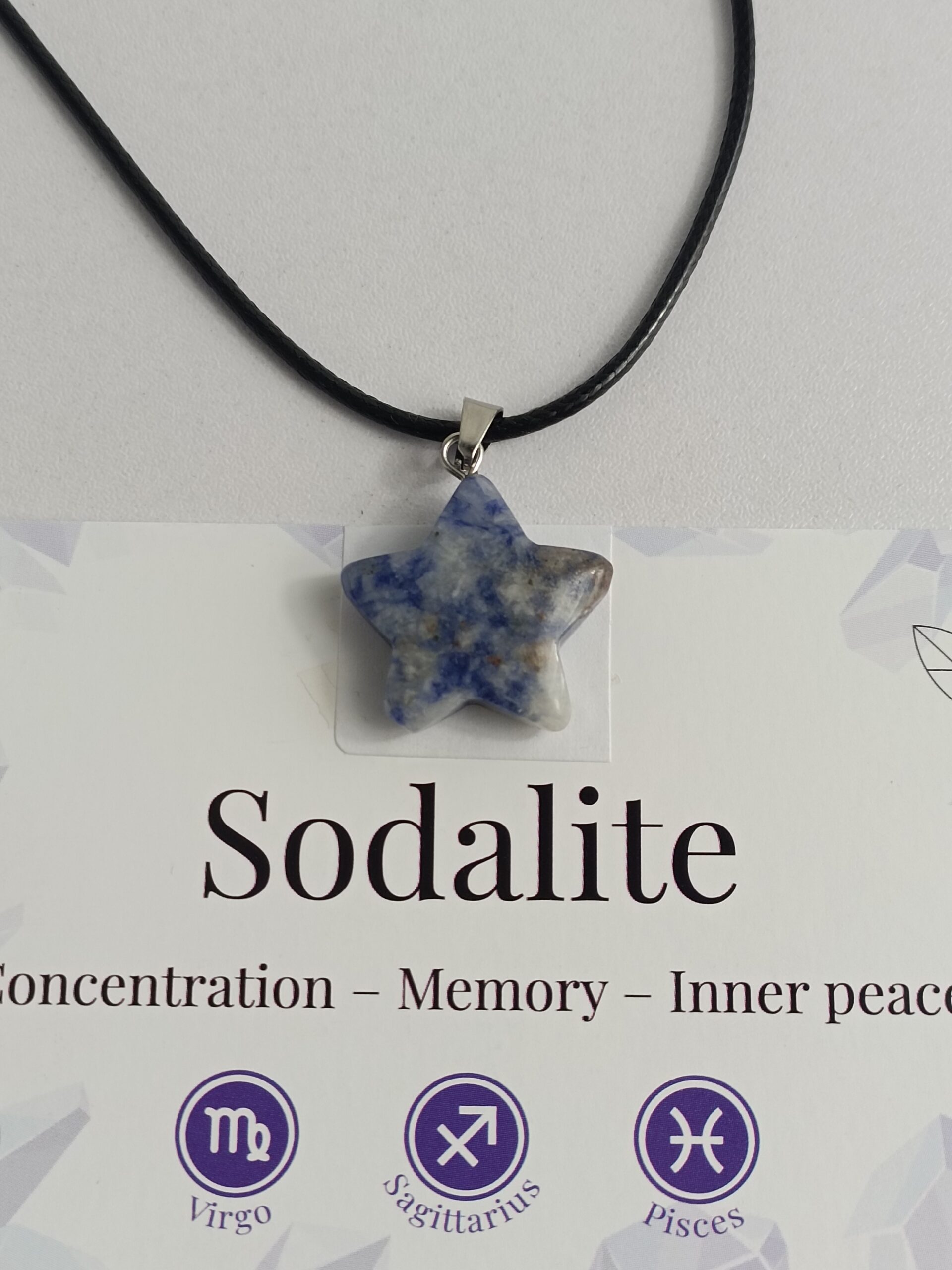 collier pierre naturelle Sodalite en forme d'étoile qualité A