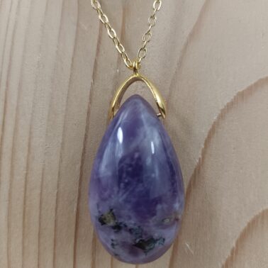 Collier goutte sautoir Améthyste qualité A provenance du Brésil