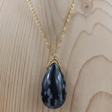 Collier goutte sautoir en Obsidienne Flocon de Neige avec chaîne dorée – Qualité A