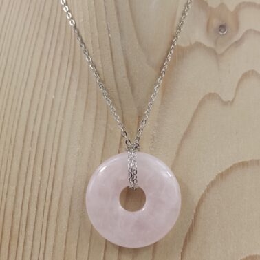 Collier Donut en Pierre Quartz Rose avec chaîne argentée – Qualité A