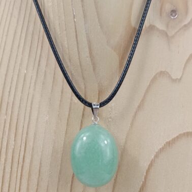 Collier Pierre Roulée Aventurine Verte naturelle avec cordon noir – Qualité A