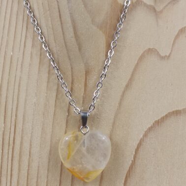 Collier pierre naturelle cœur en quartz ferrugineux