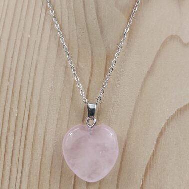 Collier cœur en Quartz Rose naturel – Pierre de qualité A du Brésil