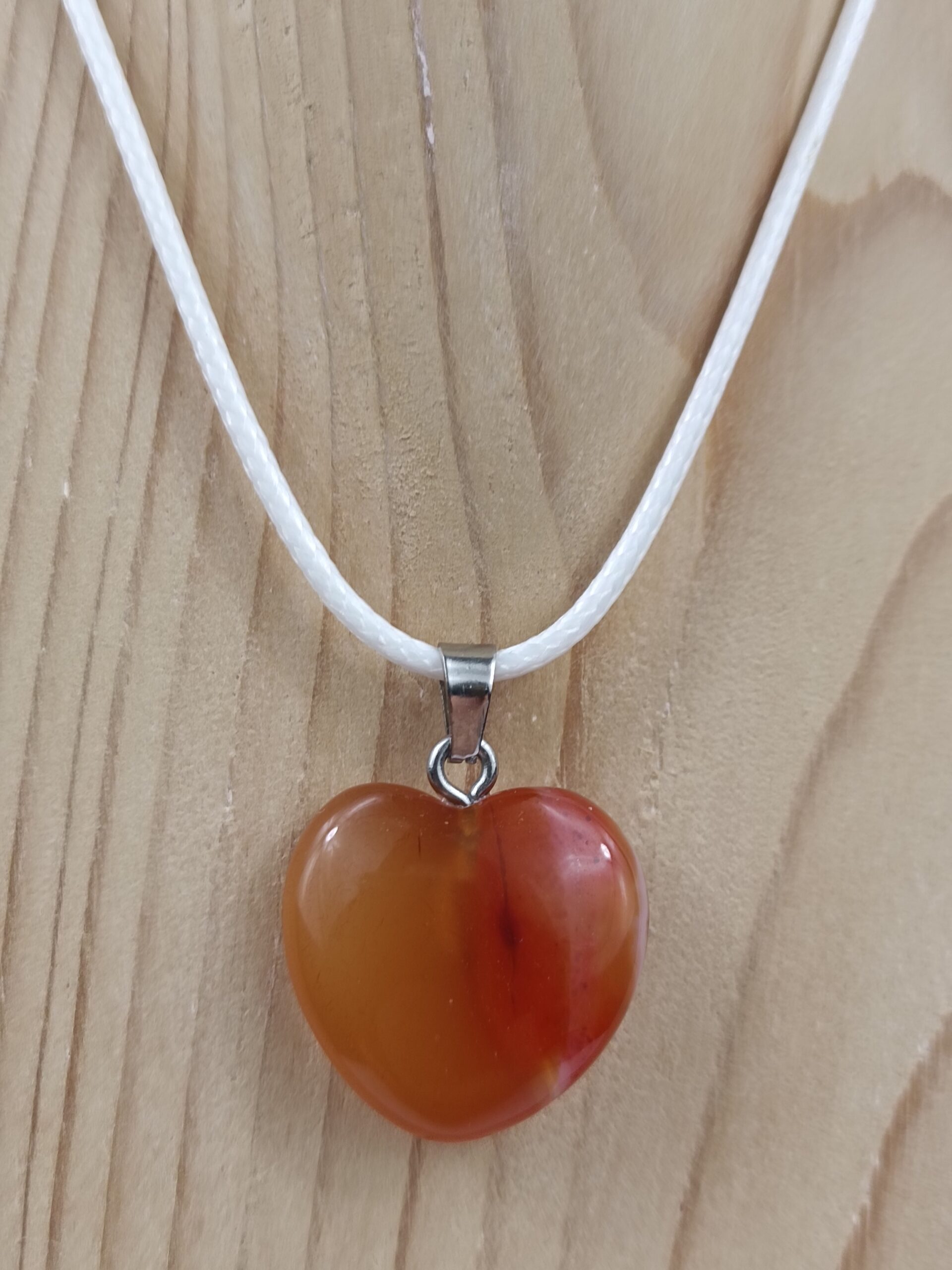 Collier Cornaline cœur 2 x 2 cm pierre naturelle – Image 3