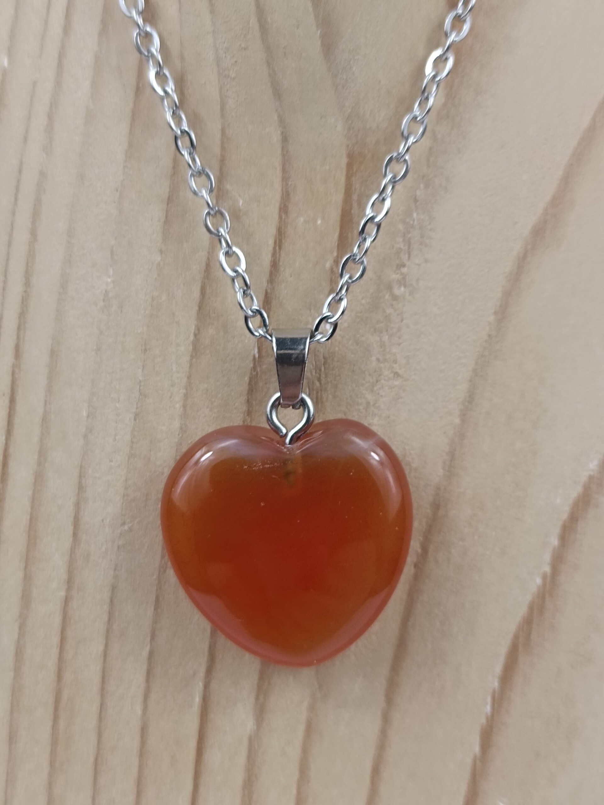 Collier Cornaline cœur 2 x 2 cm pierre naturelle – Image 2