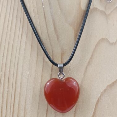 Collier Cornaline cœur 2 x 2 cm pierre naturelle