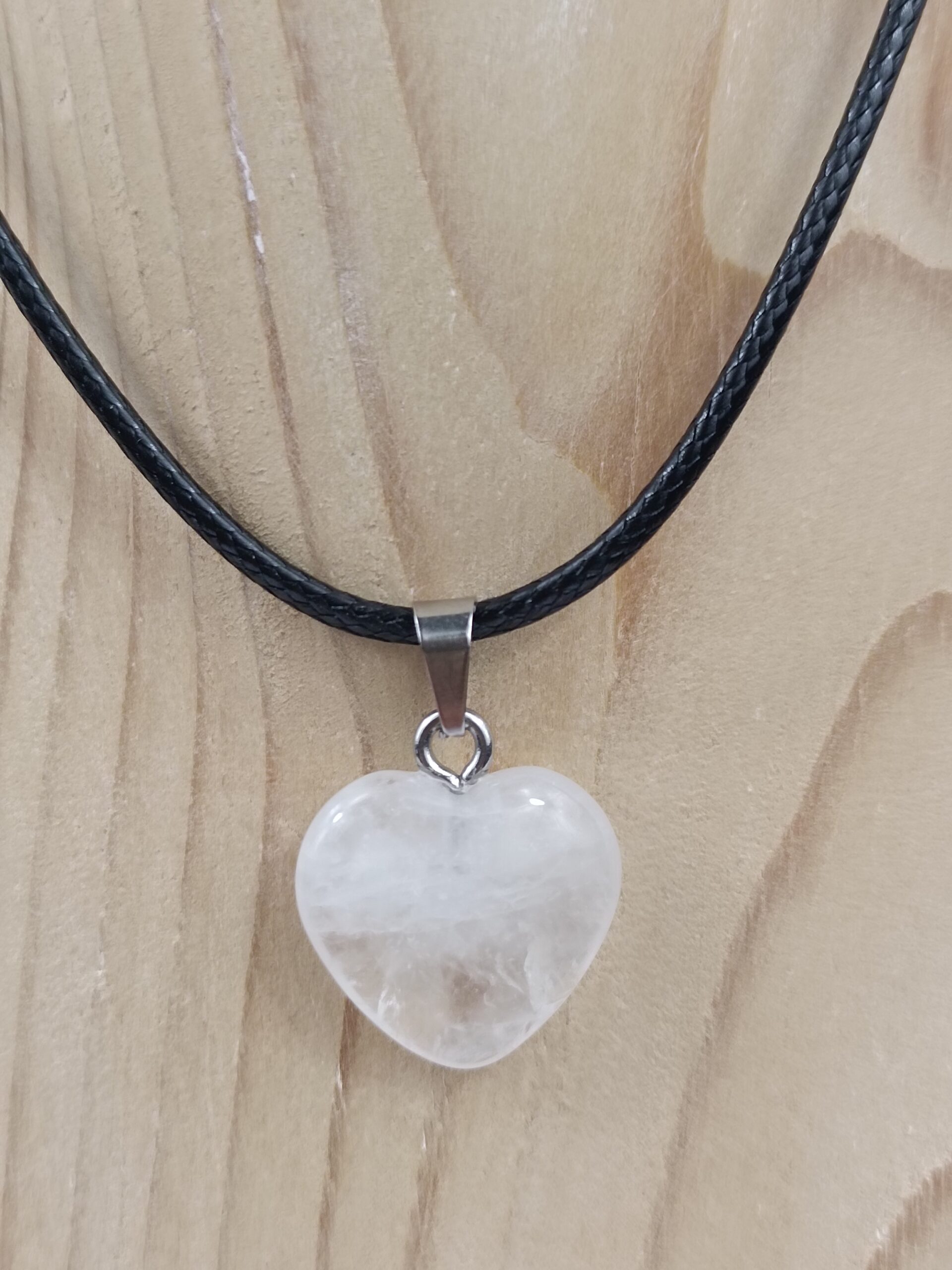 Collier Cristal de Roche en forme de cœur