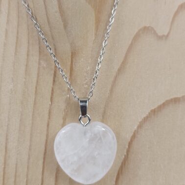Collier Cristal de Roche en forme de cœur