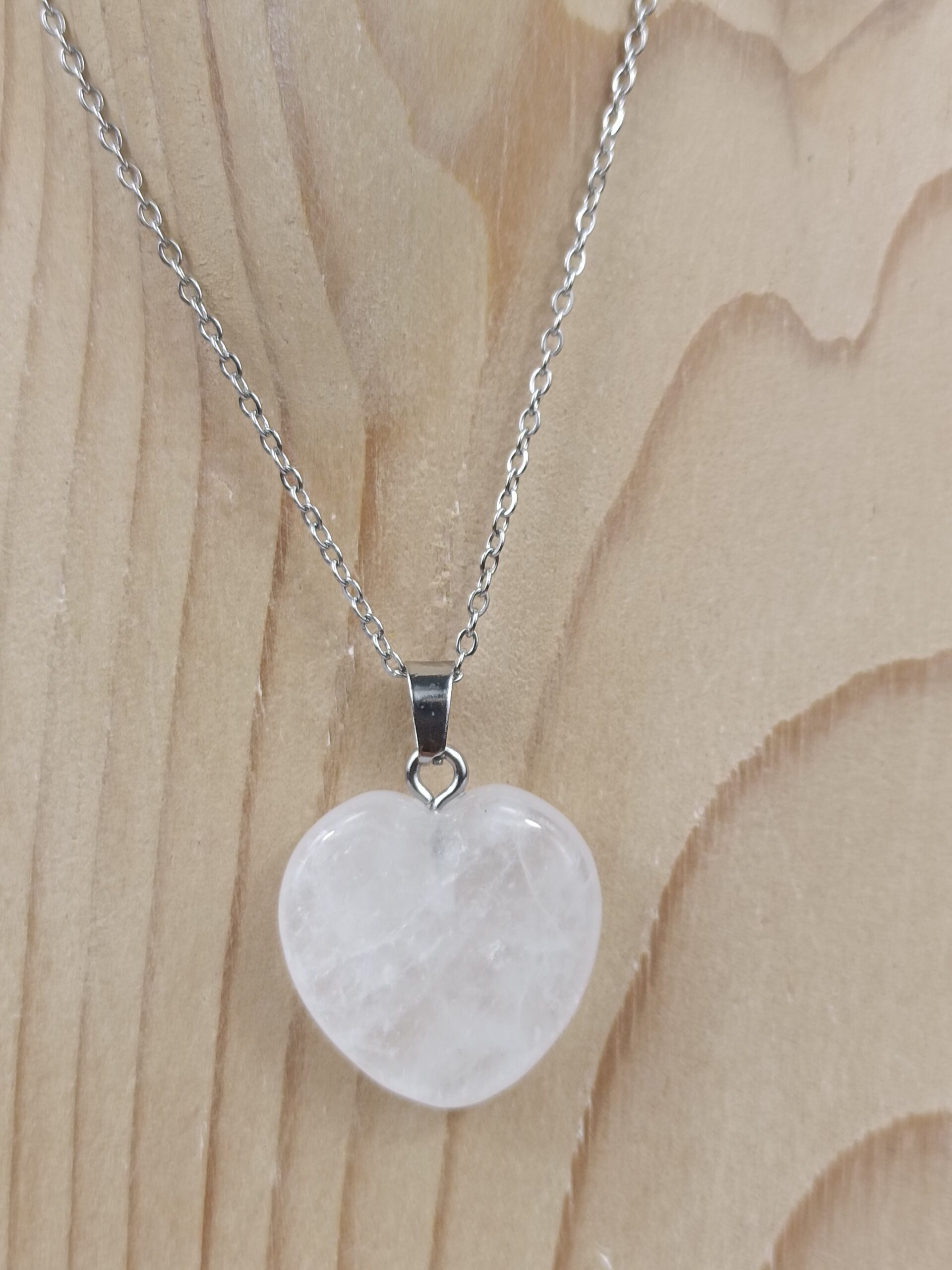 Collier Cristal de Roche en forme de cœur