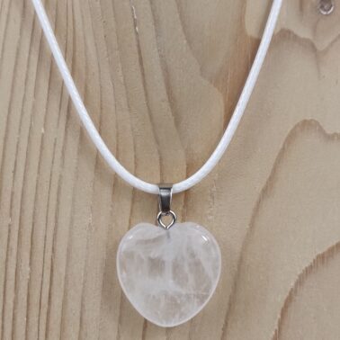 Collier Cristal de Roche en forme de cœur