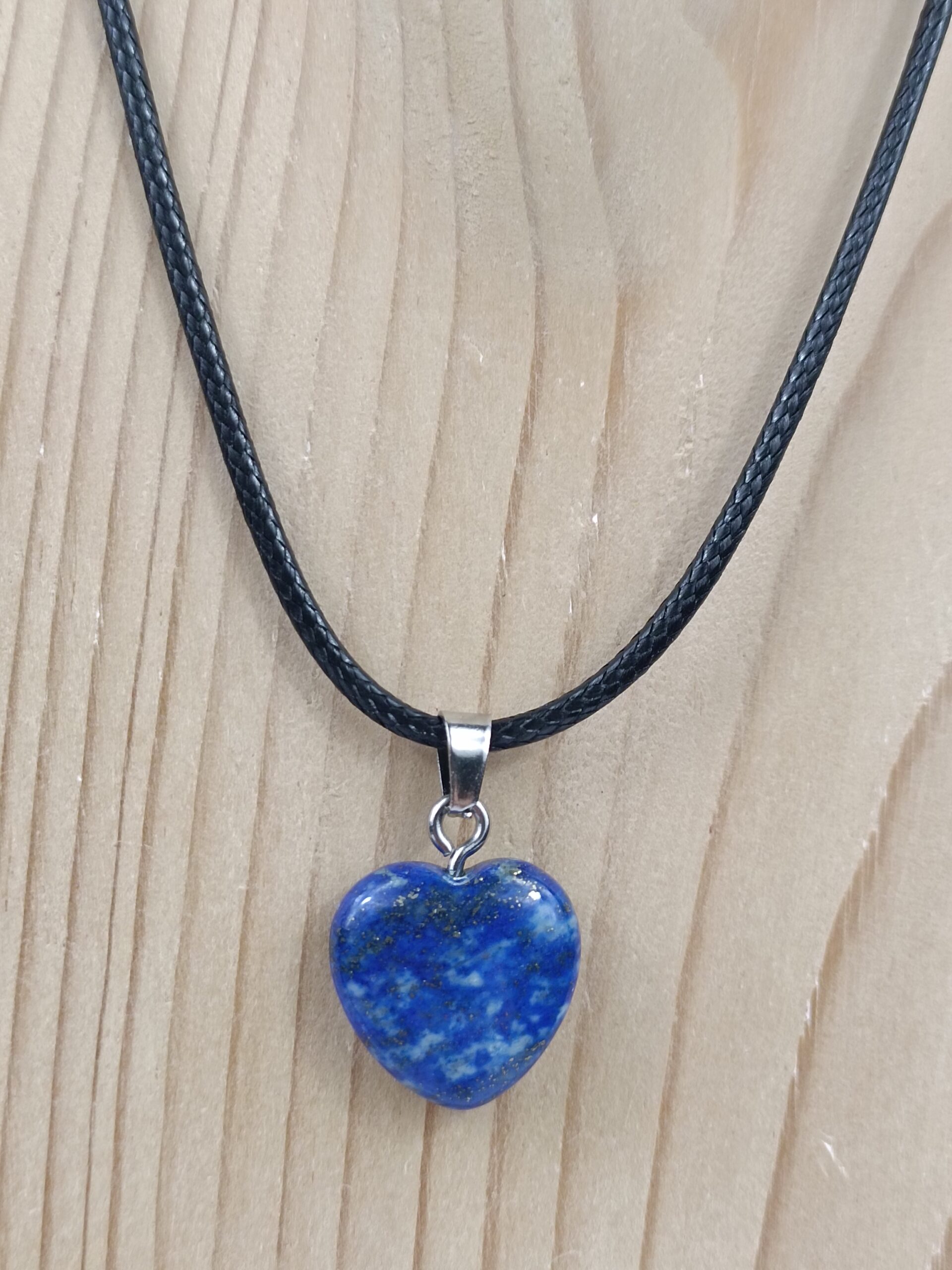 Collier cœur en Lapis Lazuli naturel d'Afghanistan – Qualité A