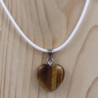 Collier cœur (1.5x1.5 cm)  pierre naturelle Œil de tigre cœur