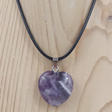 Collier cœur 2x2 cm pierre naturelle Améthyste rubanée