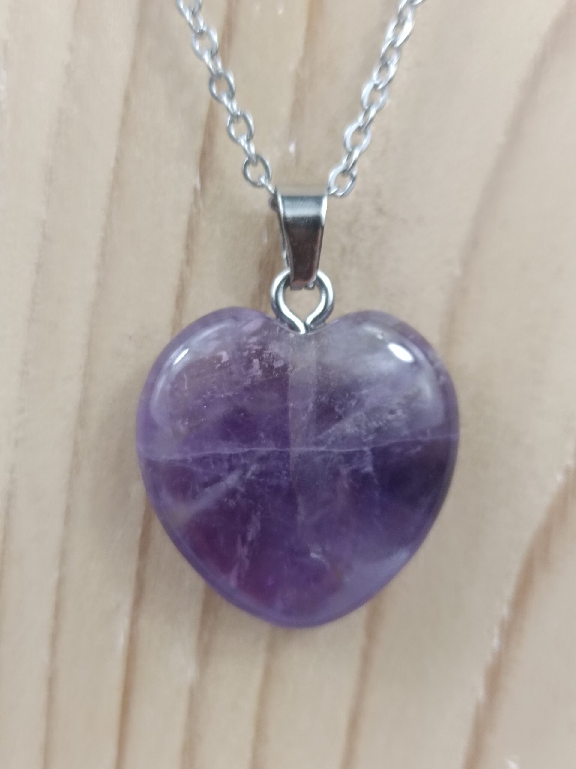 Collier pierre naturelle cœur 2x2 cm Améthyste rubanée – Image 2