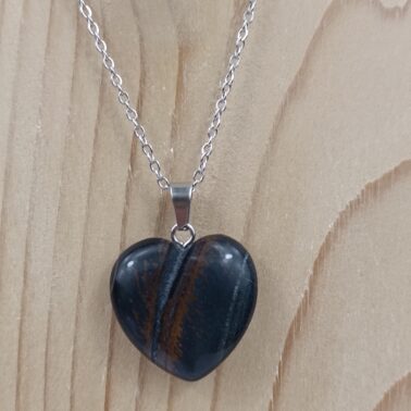 Collier cœur en Œil de faucon pierre naturelle provenance Afrique du Sud
