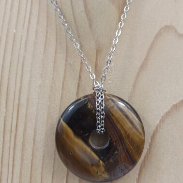 Collier Donut en Œil de Tigre naturel avec chaîne argentée – Qualité A