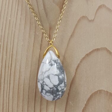 Sautoir goutte Howlite blanche pierre naturelle – Qualité A