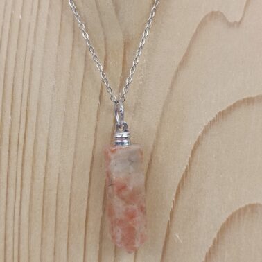 Collier pointe Pierre de soleil pierre naturelle – Qualité A