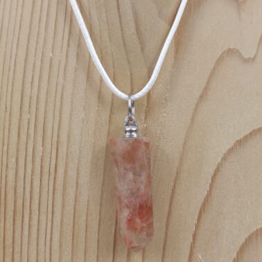 Collier pointe Pierre de soleil pierre naturelle – Qualité A