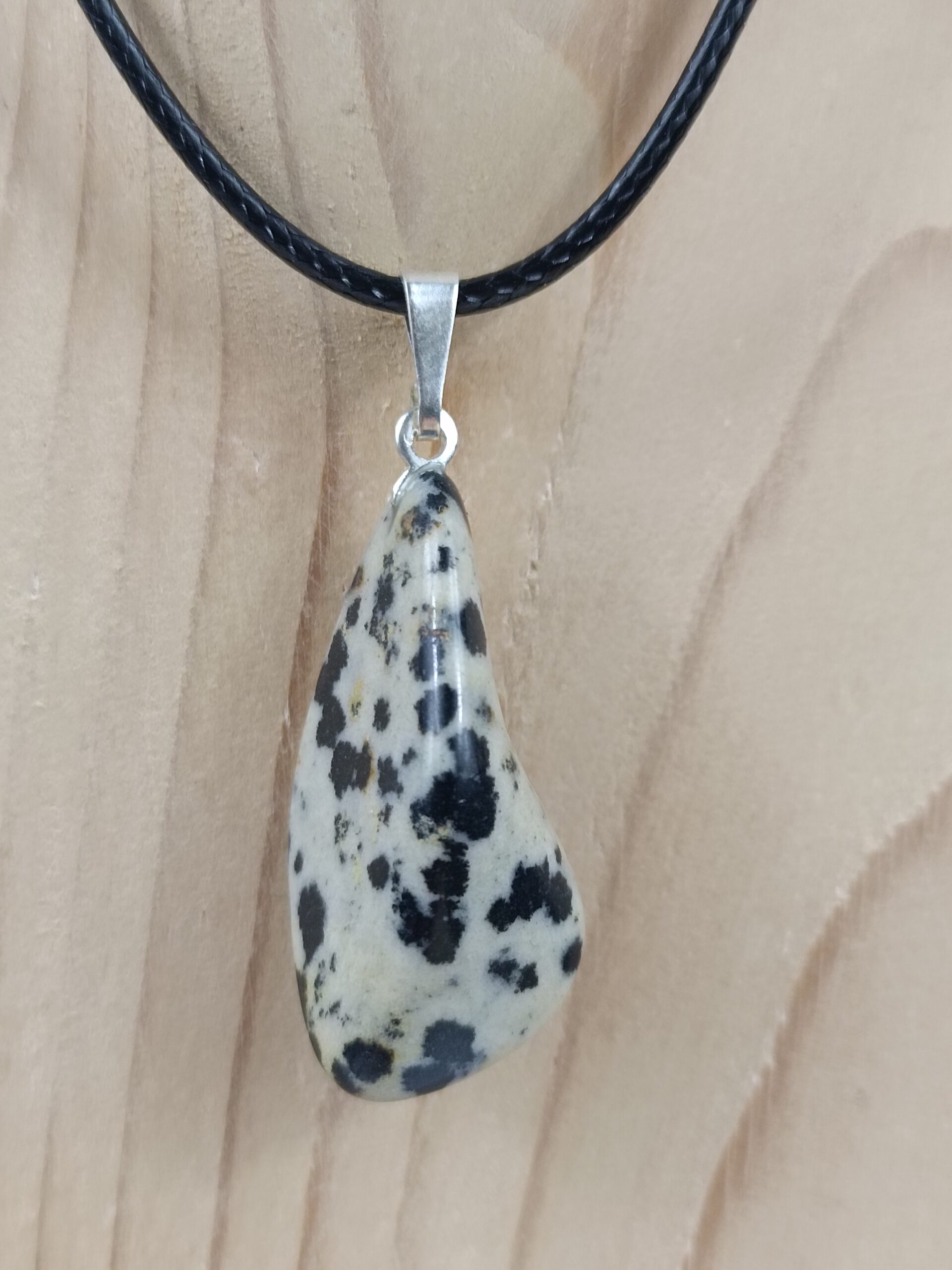 Collier Pierre roulée en Jaspe Dalmatien, provenance du Mexique – Image 2