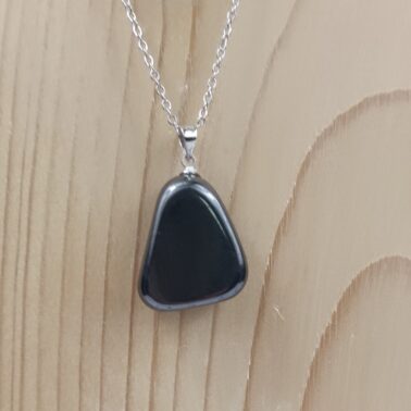 Collier Pierre roulée en Hématite qualité A provenance de Chine