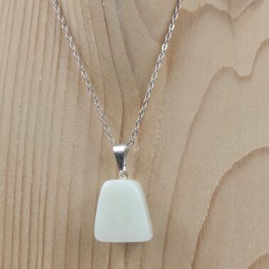 Collier Jade de Chine avec chaîne – Pierre naturelle qualité A