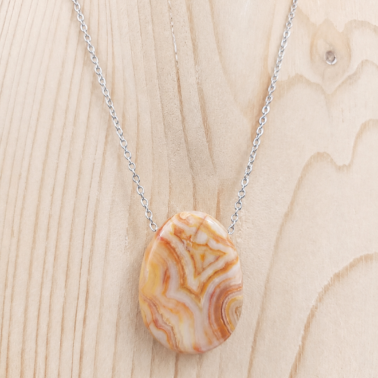 Collier Pierre percée en Crazy Lace, provenance du Mexique