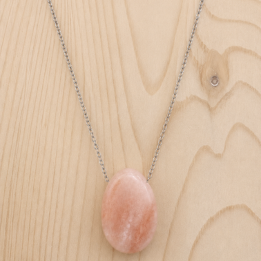 Collier pierre naturelle percée en Aventurine Pêche – Provenance du Brésil