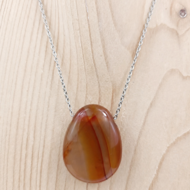 Collier pierre naturelle percée en Cornaline provenance du Brésil qualité A
