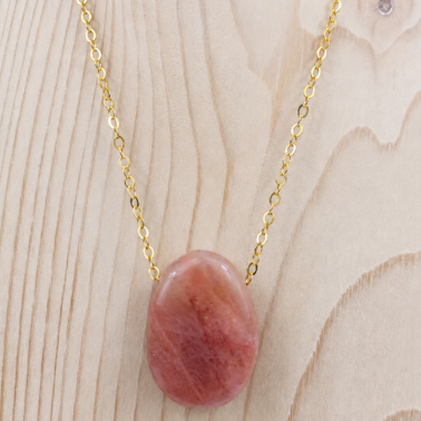 Collier pierre naturelle percée en Aventurine Pêche – Provenance du Brésil